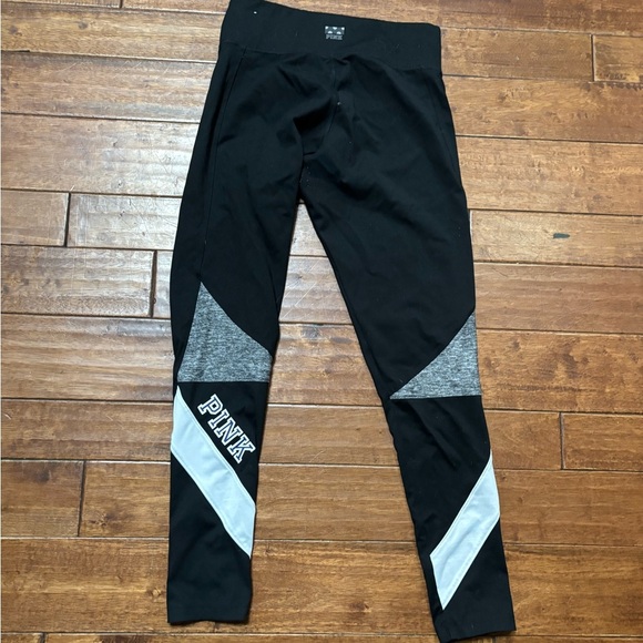 Victoria’s Secret Ultimate leggings sz med - Picture 3 of 4